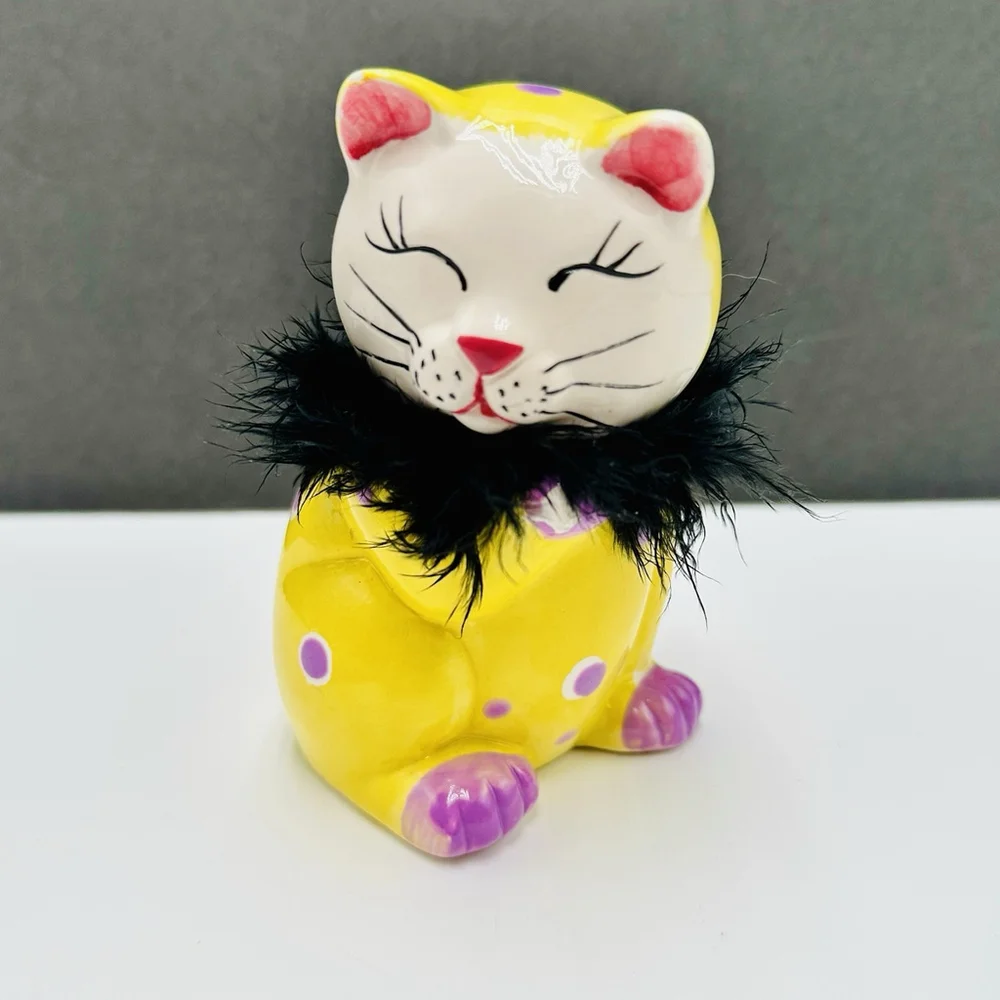 Vintage Anthropomorphic Ceramic Cat Kitten 4.5” Boa Fur Figurine Japan Kitty